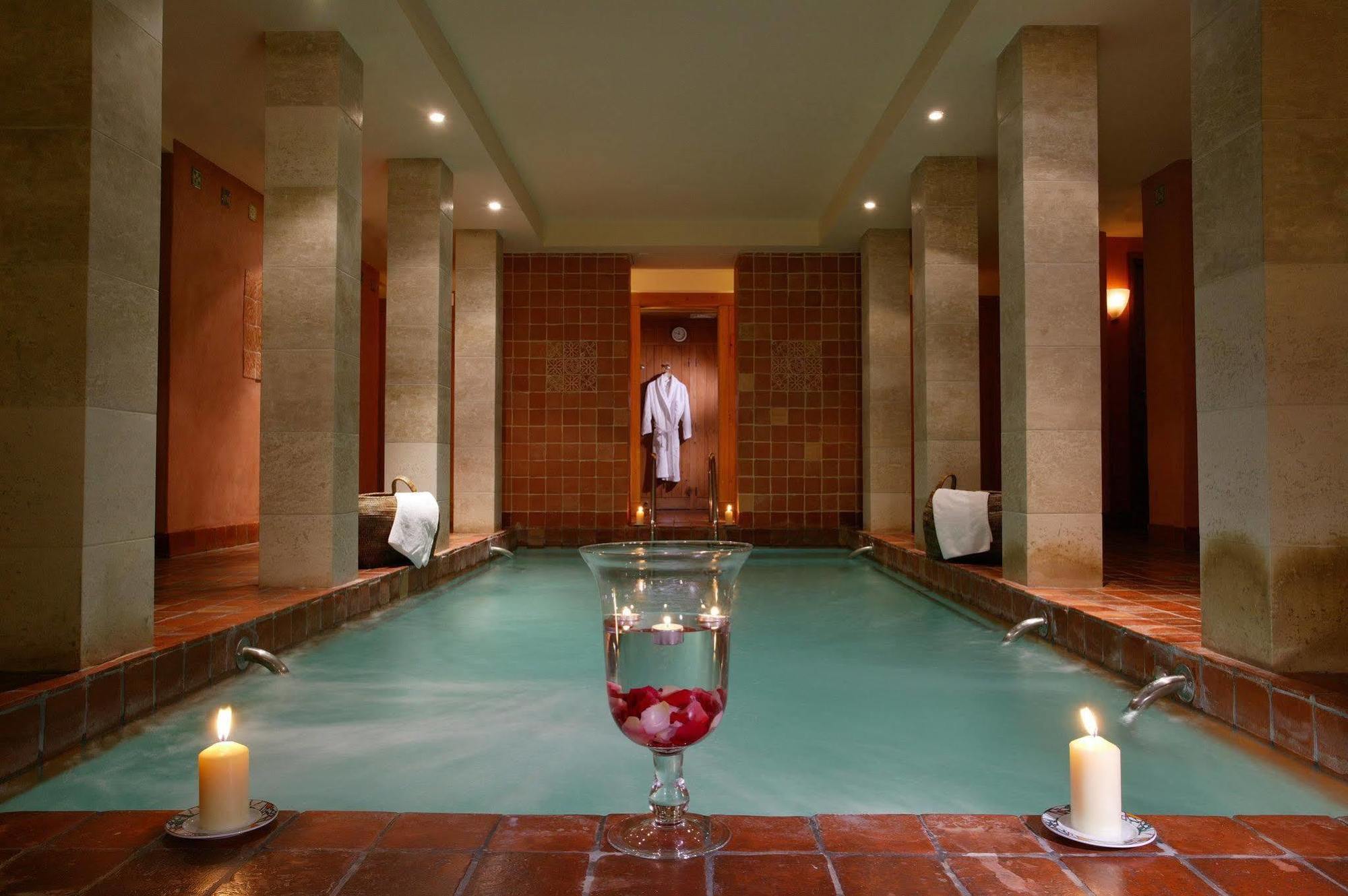 Relais Bernard Loiseau Otel Saulieu Dış mekan fotoğraf